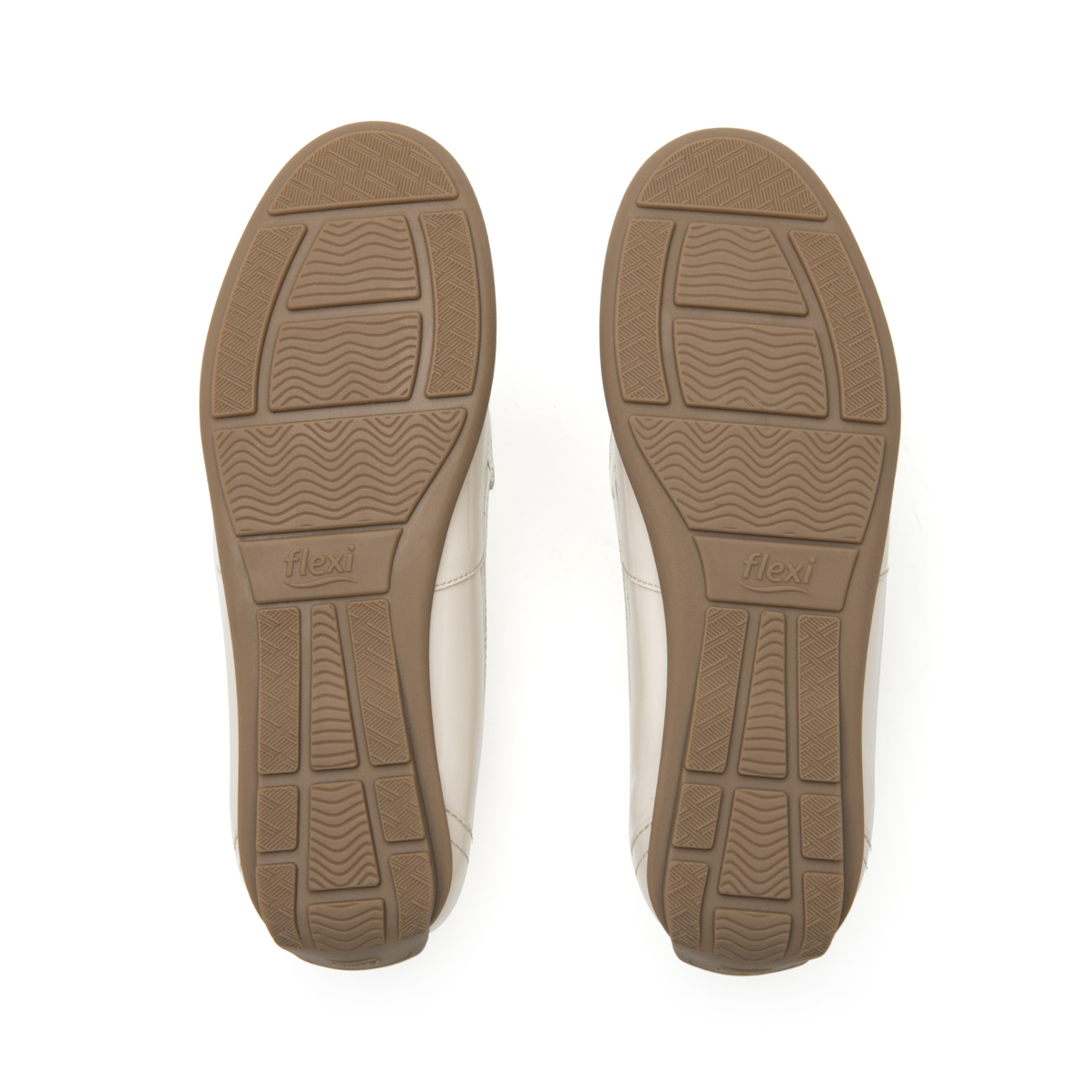Mocasín De Charol Flexi para Mujer Estilo 124304 Algodón