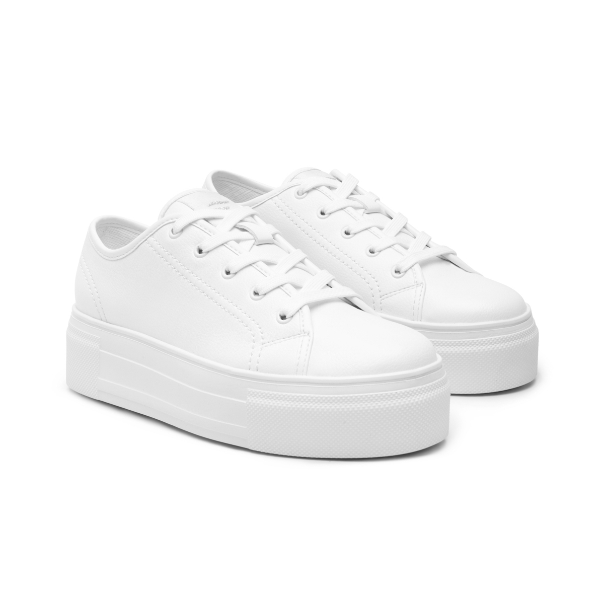 Women's Sneaker with Extra Lightweight Sole Style 125401 White