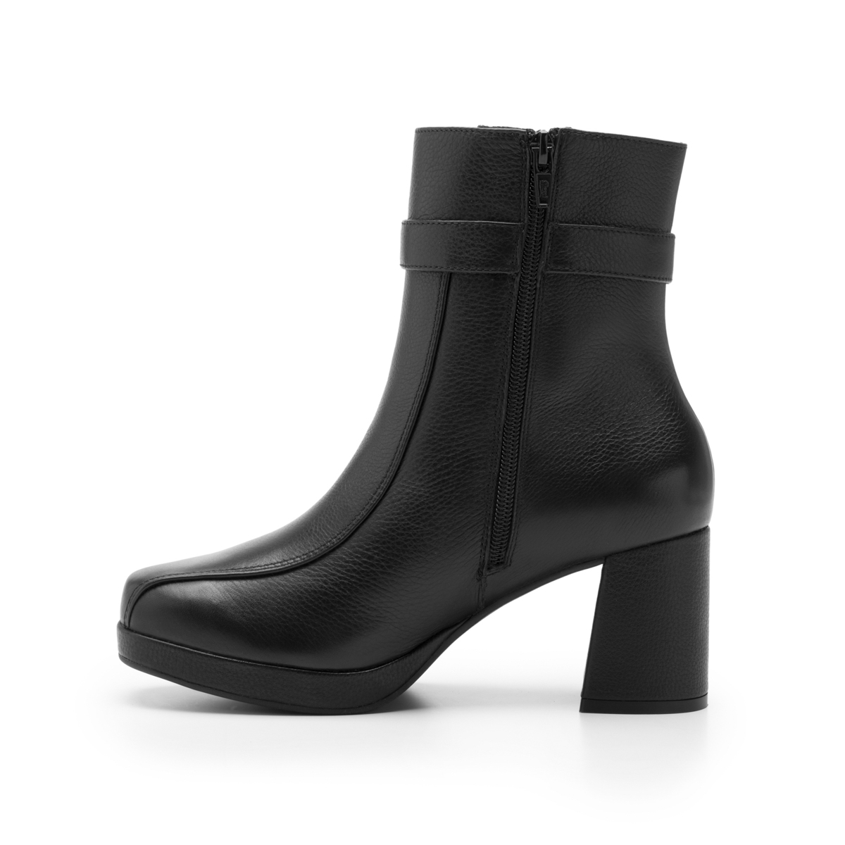 Women's Ankle Boot with Internal Zipper Style 127203 Black