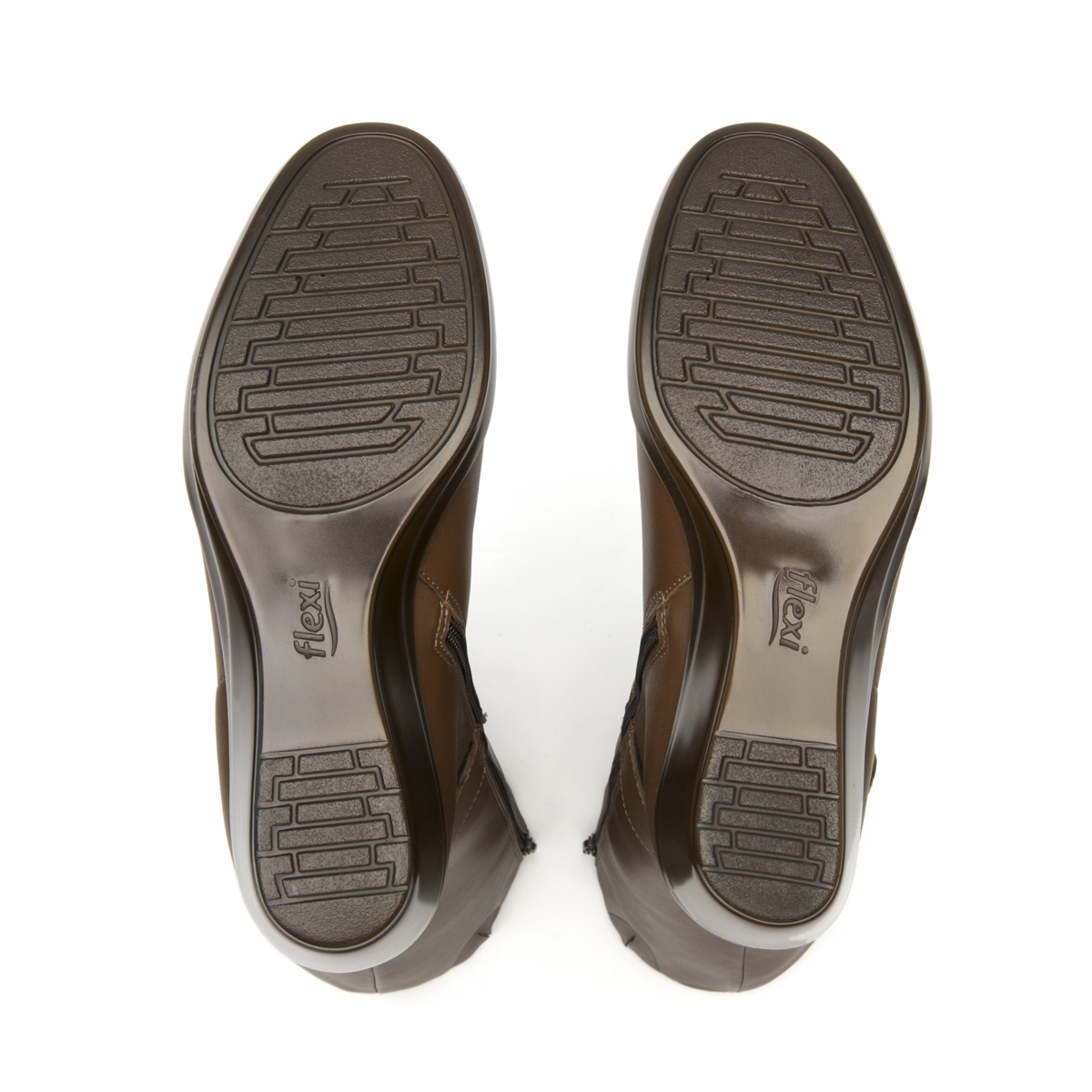 Bota Alta Flexi para Mujer con Cierre Interno Estilo 45231 Tan