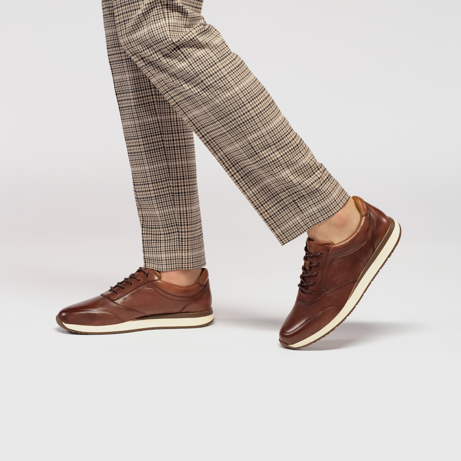 Quirelli Men's Urban Sneaker with Hexafoam Style 700605 Brandy